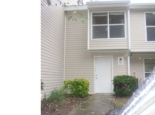 182 Governors Dr, Forest Park, GA 30297