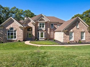 17601 Lasiandra Dr, Chesterfield, MO 63005