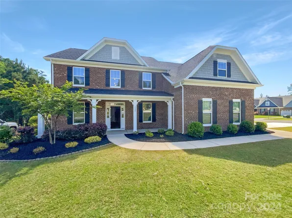 1909 Outer Cove Ln Unit 67, York, SC 29745