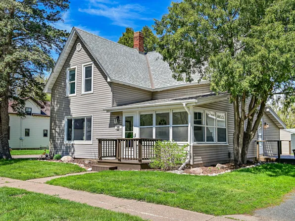 485 W 3rd St, Rush City, MN 55069