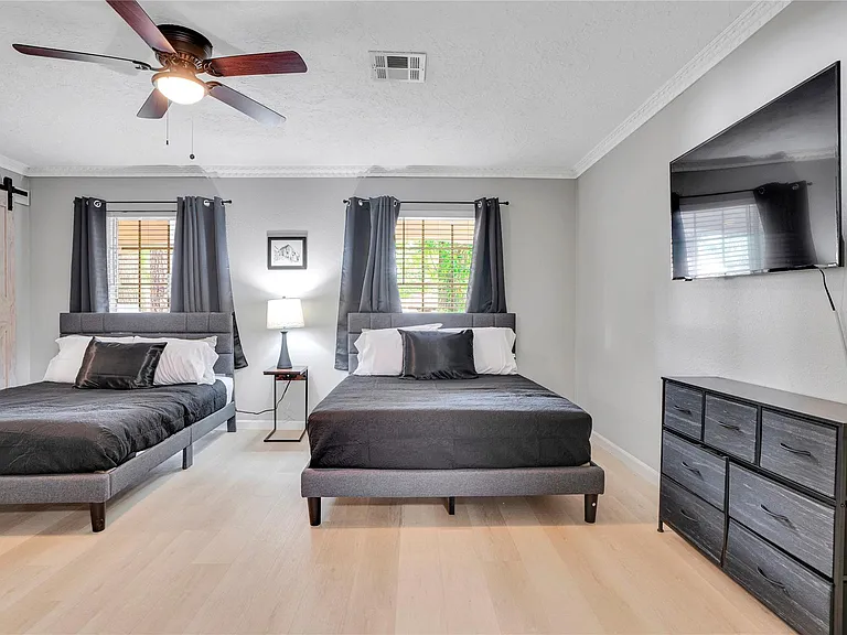 1523 Saddlecreek Dr — Photo 25