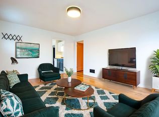6019 Pine St, Omaha, NE 68106