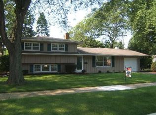 224 Triton Ln, Naperville, IL