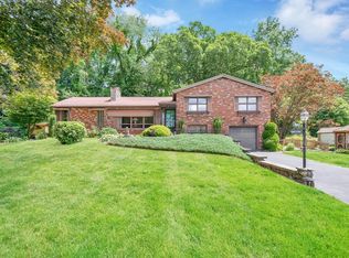 37 Fisher Rd, Chicopee, MA 01013