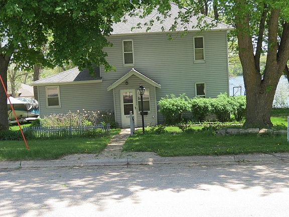 2nd image of 1101 Fargo Ave