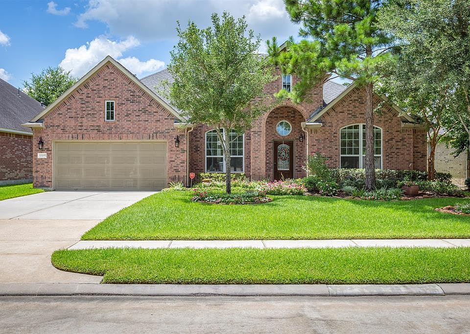 1st image of 12118 Guadalupe Trail Ln