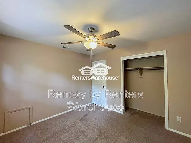 5736 Avalon Woods Dr — Photo 30