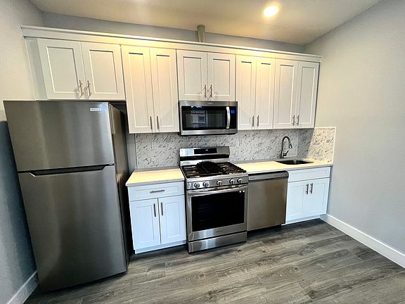 4th image of 378 50th St #3F