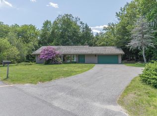 41 Pinewood Dr, Cumberland, ME 04021