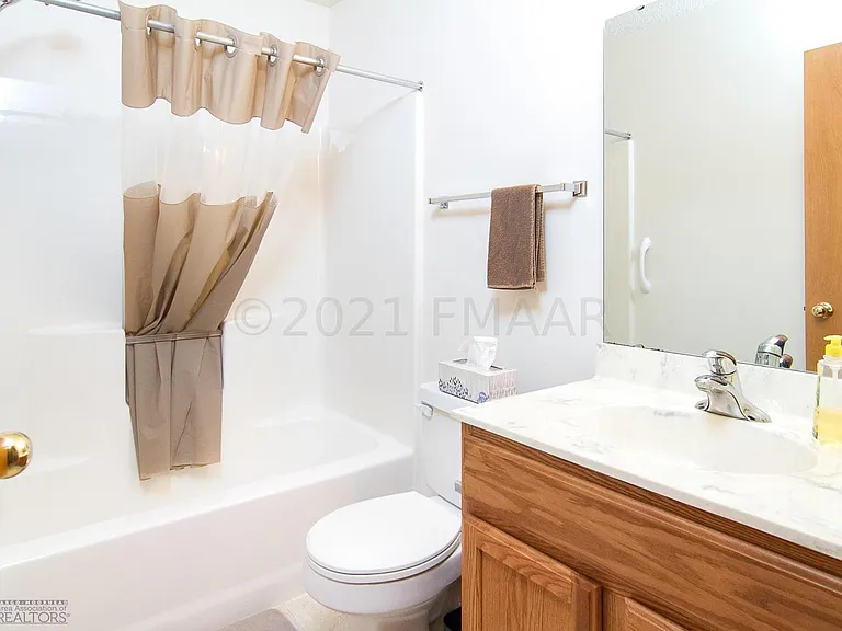 6181 35th St S — Photo 16