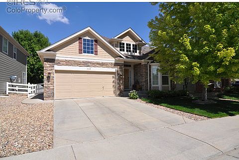 2nd image of 1628 Naples Ln