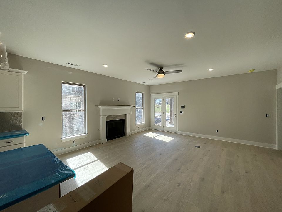 2nd image of 2037 Horseshoe Cir Lot 213