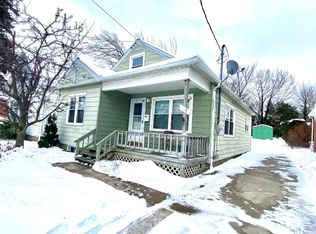 359 E 38th St, Erie, PA 16504