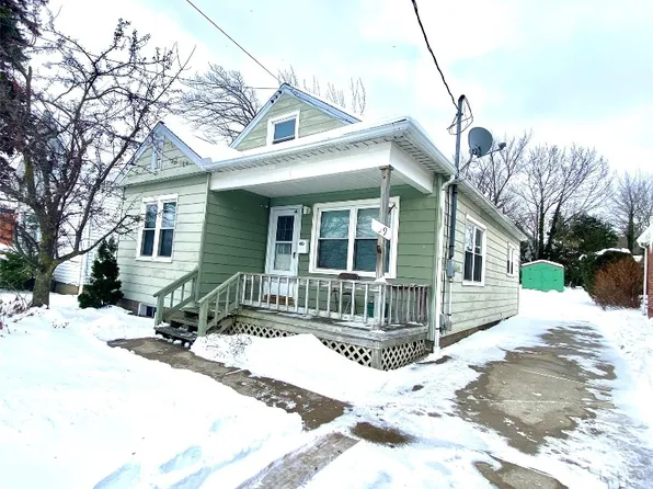 359 E 38th St, Erie, PA 16504