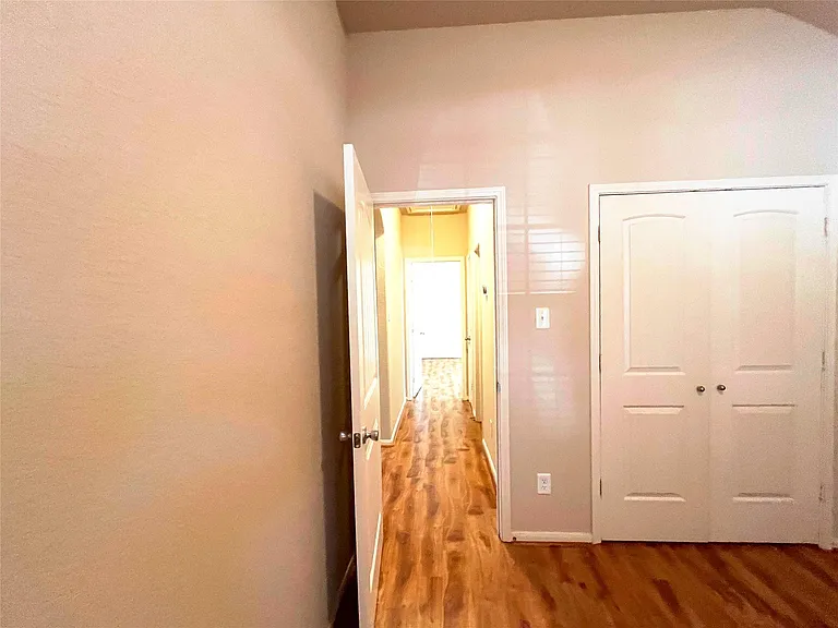 20330 Pine Water Ln — Photo 37