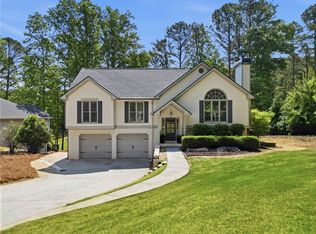 602 Wedgewood Dr, Woodstock, GA 30189