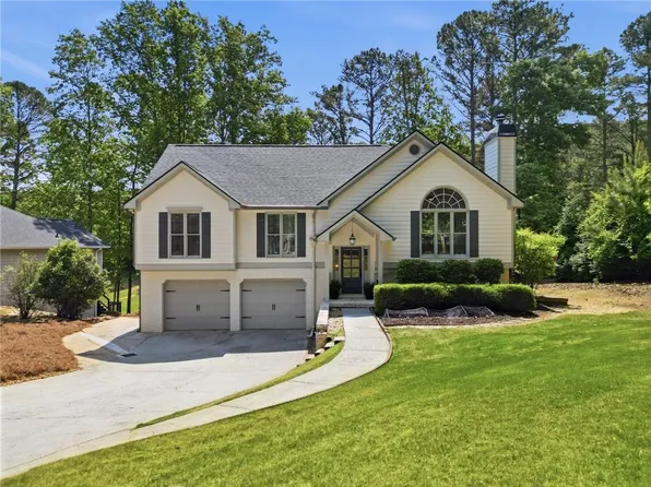 602 Wedgewood Dr, Woodstock, GA 30189