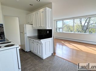 140 Springhurst Ave #42, Toronto, ON M6K 1C1