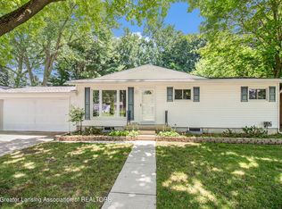 5824 Bayonne Ave, Haslett, MI 48840