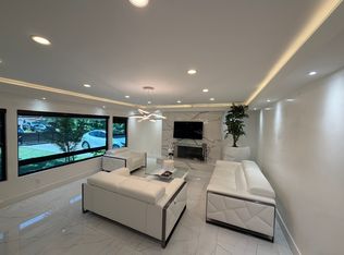 9263 Otto St, Downey, CA 90240