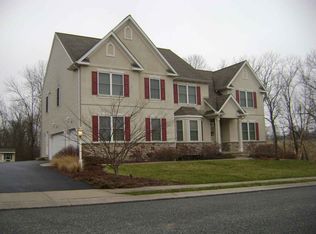 1516 Farm Cross Way, York, PA 17408