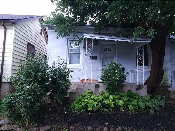 2nd image of 9 Woodland Ave