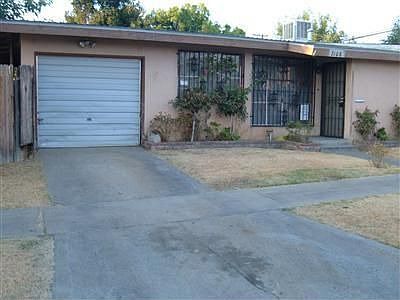 1st image of 2108 W Shields Ave