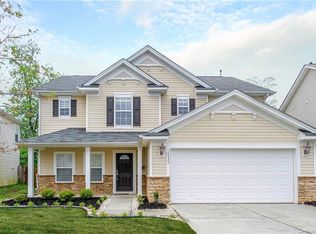 10523 Bur Oak Dr, Charlotte, NC 28214