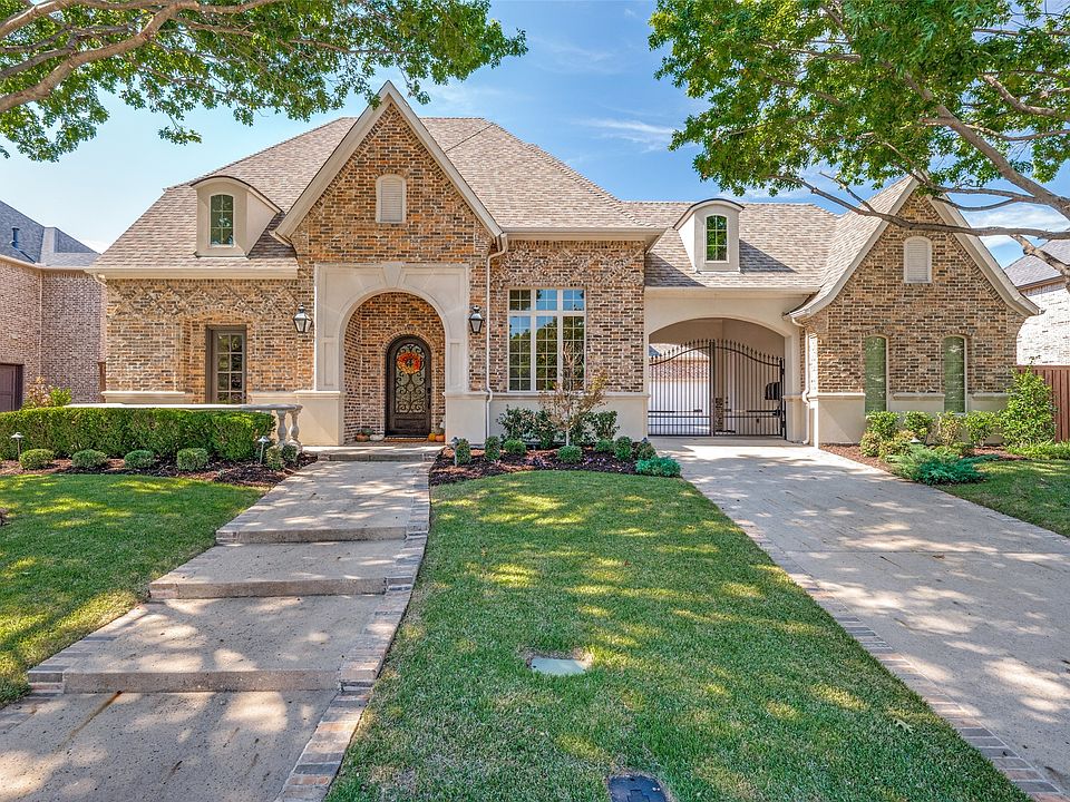1st image of 181 Hidden Lake Dr