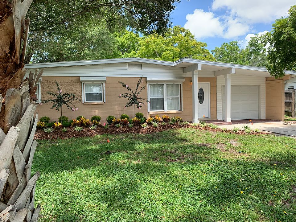 1st image of 15536 Bristol Cir W