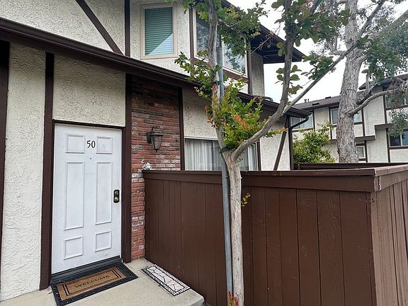 2nd image of 10480 Sunland Blvd APT 50