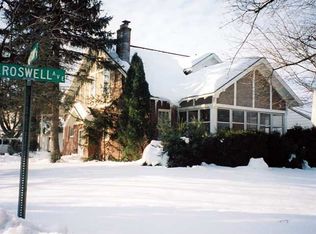 104 E Roswell Ave, Nedrow, NY 13120