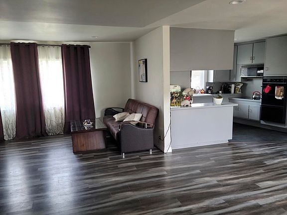 5th image of 6130 Coldwater Canyon Ave Unit 13