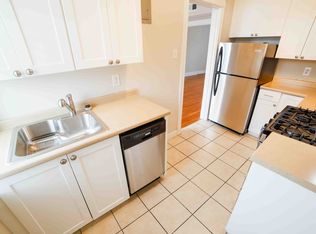 6301 Delmar Blvd APT 3E, Saint Louis, MO 63130