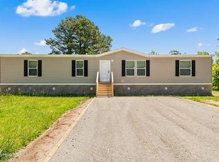 490 Orchard Lane SE, Bolivia, NC 28422