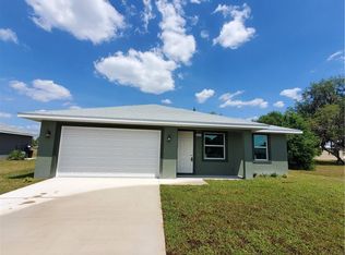 30096 Oak Rd, Punta Gorda, FL 33982