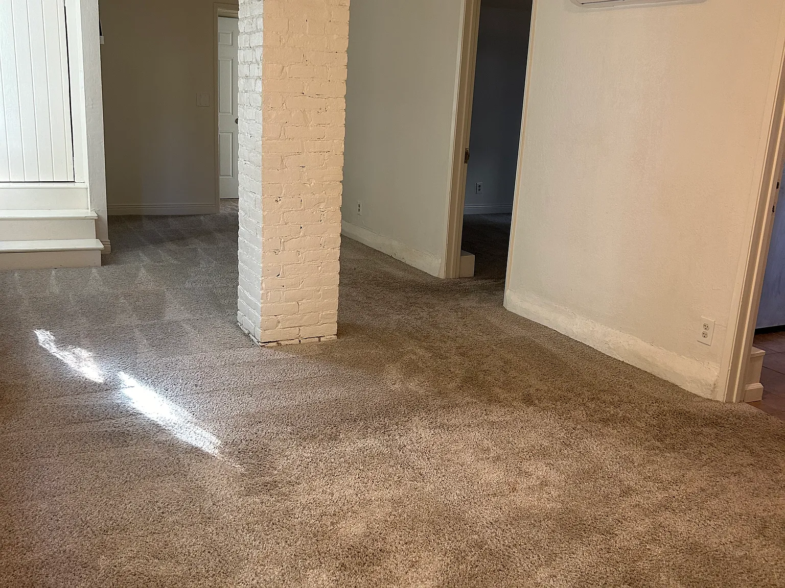 2 bed, 1000 sqft, $2,450 — Photo 4
