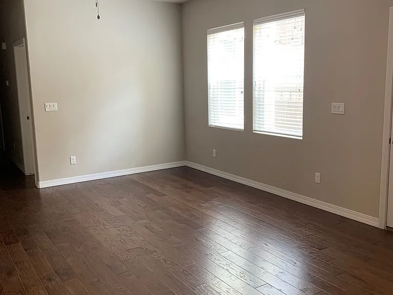 1575 Portland Gold Dr — Photo 24