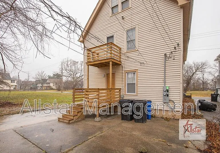 11602 Tuscora Ave #UP — Photo 28