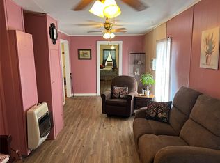 607 Garcia St, Lockhart, TX 78644