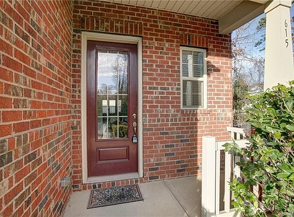 4th image of 615 Bourton House Dr