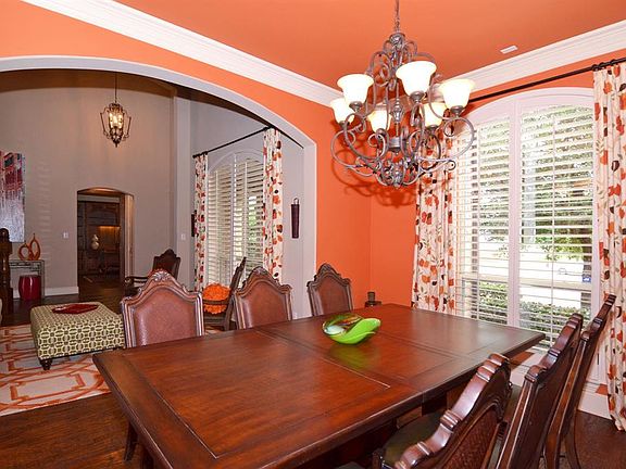 4th image of 5943 Bloomsbury Pl