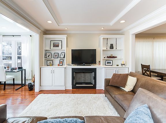 5th image of 1179 Home Ave