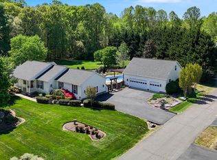 38425 Rooster Ln, Mechanicsville, MD 20659