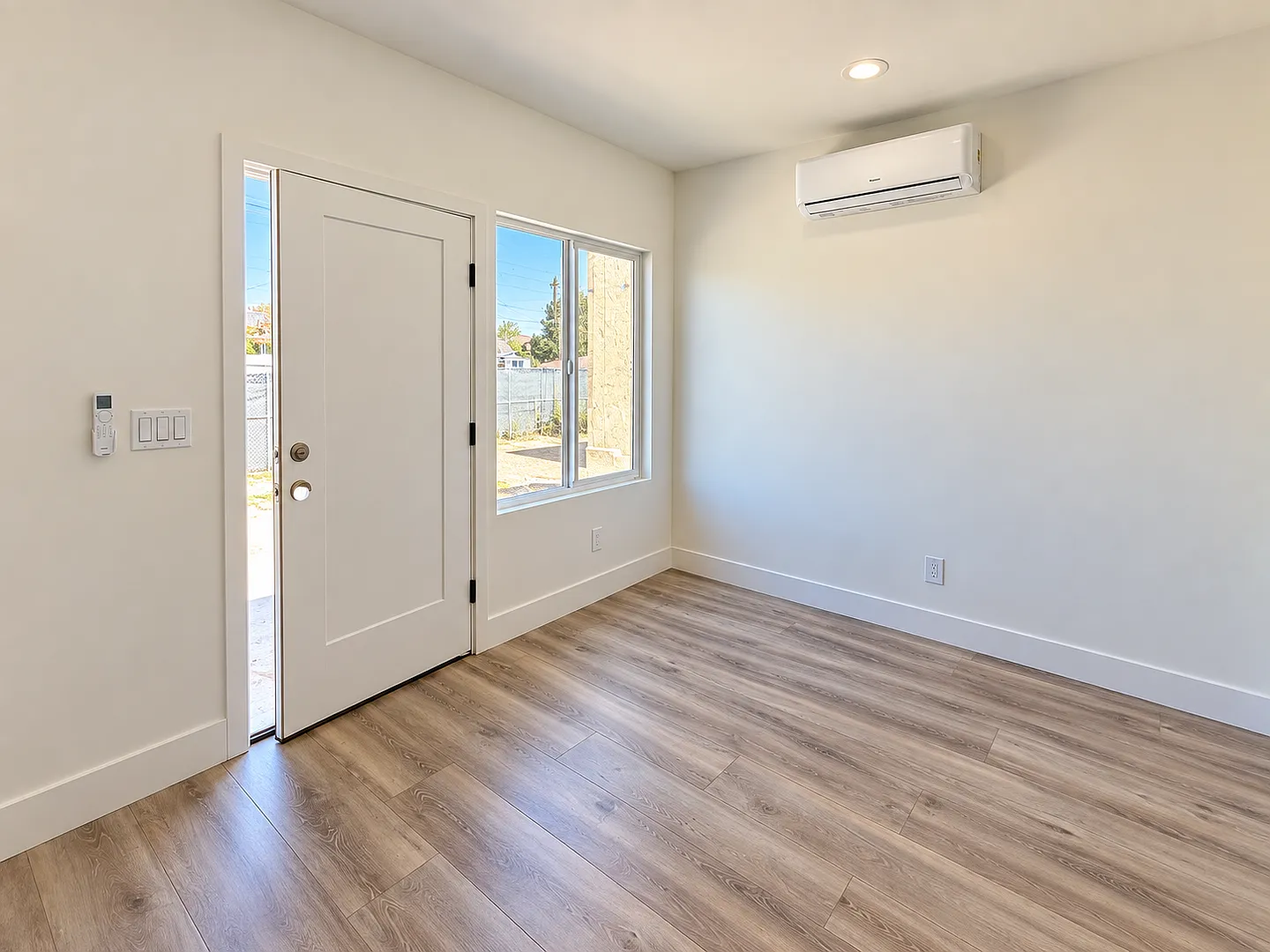2147 Balboa Ave — Photo 3