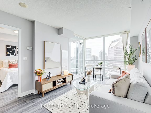 2nd image of 5740 Yonge St #1701
