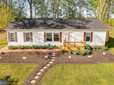 921 Emerson Dr, Falling Waters, WV, 25419