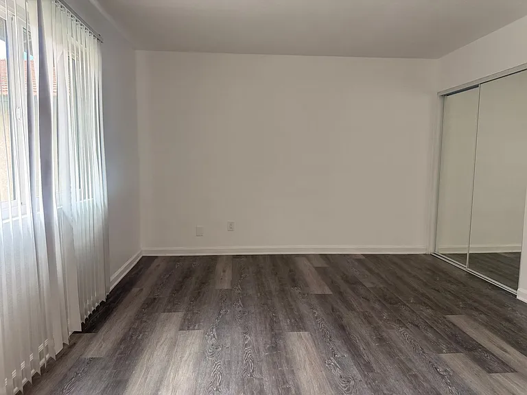2255 Cahuilla St #78 — Photo 7