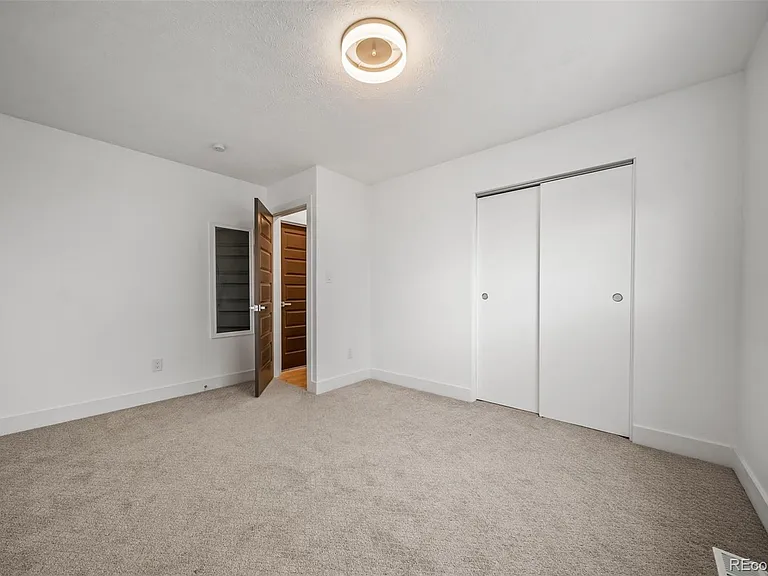 15989 E 18th Pl — Photo 16