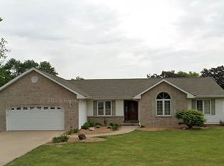 1 Kara Ct, Washington, IL